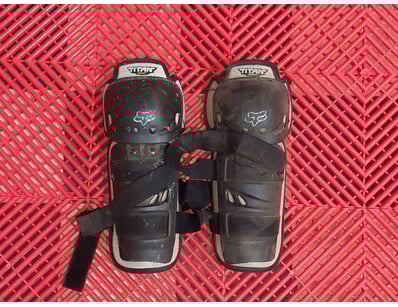 MOTORBIKES • GO-KARTS •  APPAREL - Lot 180