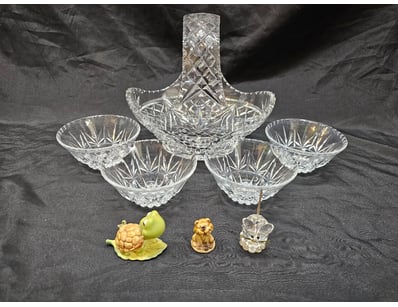 Antiques, Vintage & Interior Treasures (A1005) - Lot 621