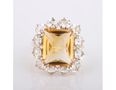 Affordable Jewellery Market (A1004) - Lot 664