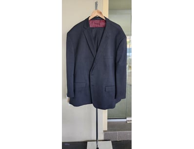 WHITEHOUSE 2 PIECE POLYESTER MEN SUIT

Material: P...
