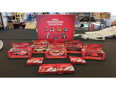 SHELL MOTORSPORT COLLECTION WITH BLUETOOTH REMOTE ...