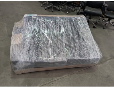 Major Retailer Home, Furniture & Bedding Cleara... - Lot 116