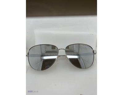 MICHAEL KORS SUNGLASSES

MODEL: MK1160
SHAPE: PILO...