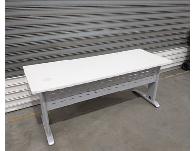 House & Homewares (VICA981) - Lot 365