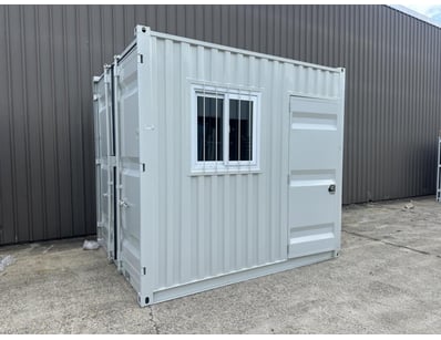 Storage & 40ft Side Opening Containers - Lot 6
