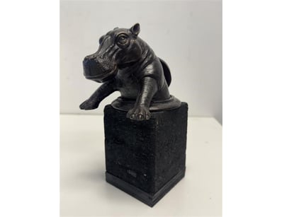 Fine Art (A975) - Lot 801