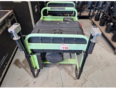 Mostly UNRESERVED Ex-Hire Stage Lighting, PA & ... - Lot 110