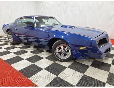 Classic, Muscle & Barn Finds - Lot 21