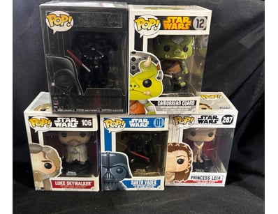 LOT OF 5 FUNKO POP! STAR WARS VINYL FIGURES

Ite...