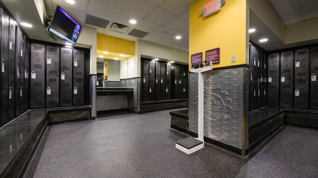 planet fitness dressing room Gym in Poughkeepsie, NY | 3444 North Rd, Poughkeepsie, NY 12601