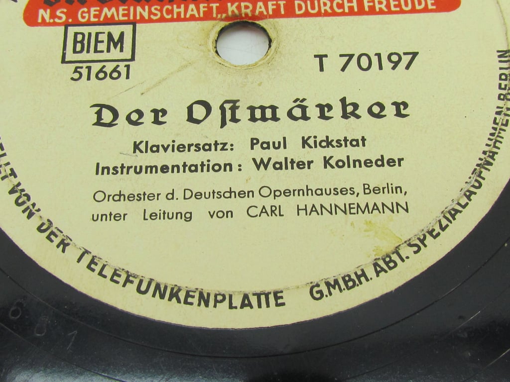 DAF / Kraft durch Freude “Deutsche Gemeinschaftstänze” 78 RPM Record – Der Ostmärker / Mazurka