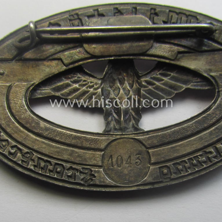 WH (Heeres: 'Dienstbrosche für Zivilangehörige der Militär Verwaltung Frankreich' (being a larger-sized example bearing the unique and fairly low serial-number that reads: '1043')