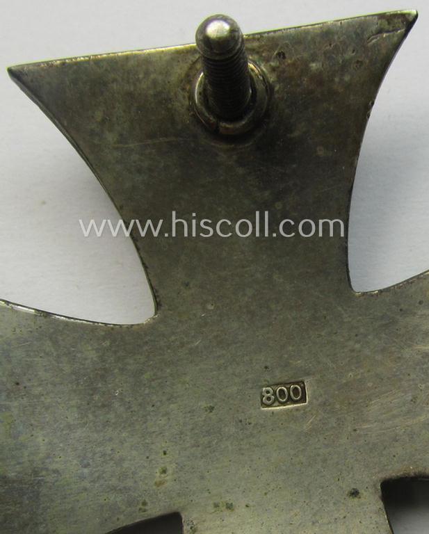 Very unususal, WWI-period Iron Cross 1st class (or: 'EK 1. Klasse') being a typical non-maker-marked example that comes mounted onto its functional 'screw-back'- (ie. 'an der Schraube'-) set-up