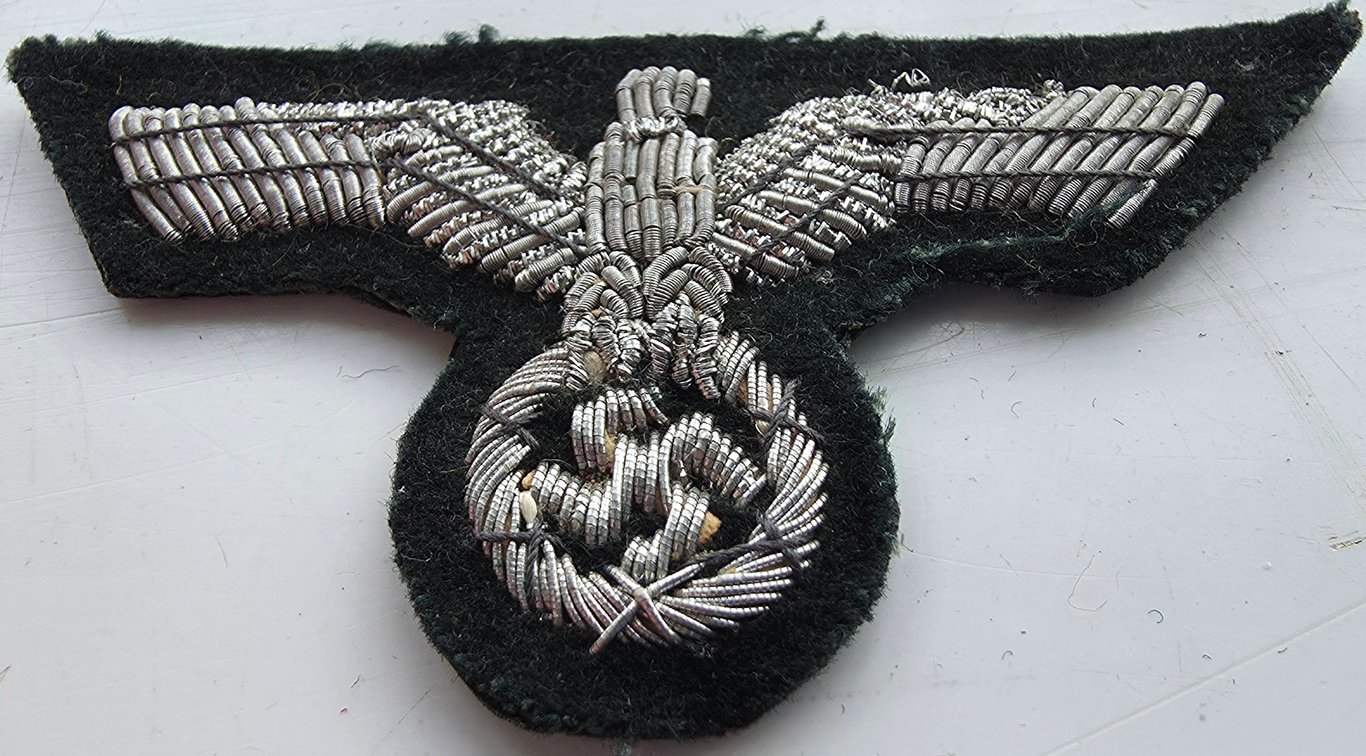 WW2 Wehrmacht Officers bullion visor cap eagle