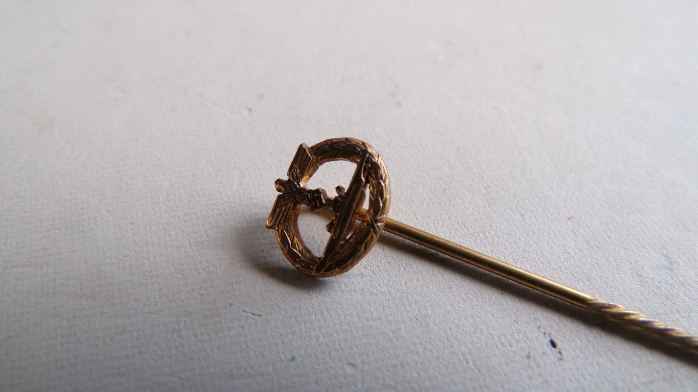 Kriegsmarine U-Boat Combat Badge 9mm
