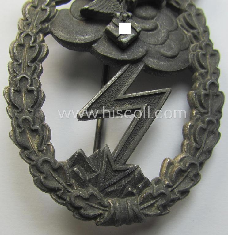 Mid- (ie. later-war-) period, zinc- (ie. 'Feinzink'-) based version of a WH (Luftwaffe) 'Erdkampfabzeichen' having a separate eagle-device attached and being a non-maker-marked example as was produced by the 'Gustav Brehmer'-company