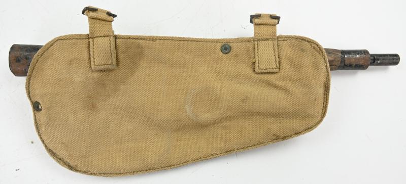 British WW2 Entrenching Tool in Pouch