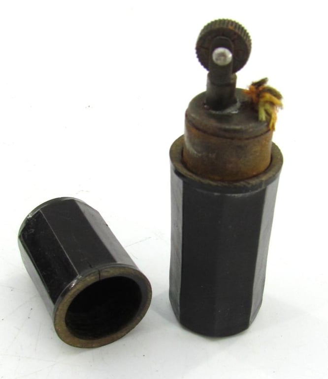 Wehrmacht Bakelite Pocket Lighter