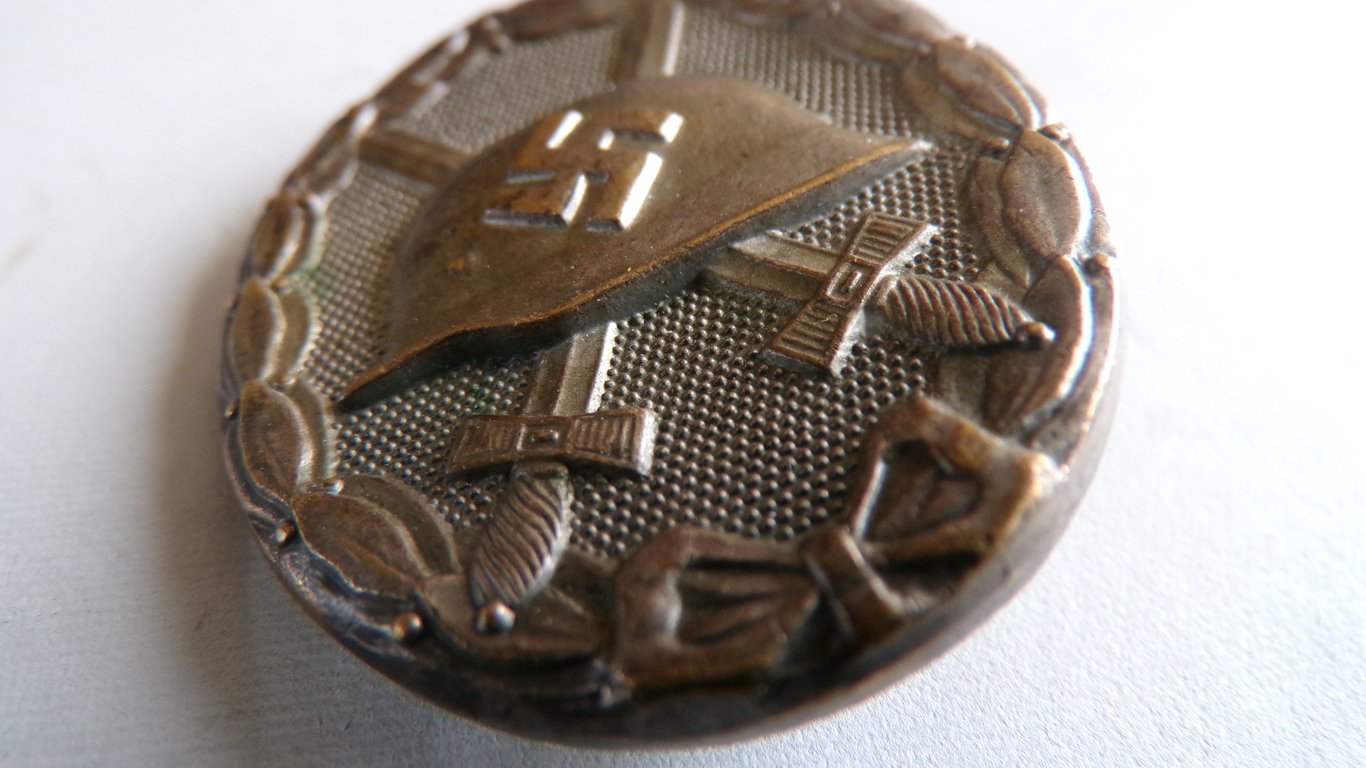 Verwundeten abzeichen Silber