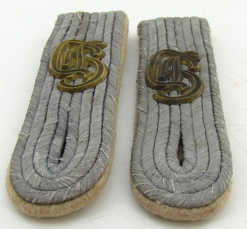 Grossdeutschland Infantry Leutnant's Shoulder Boards