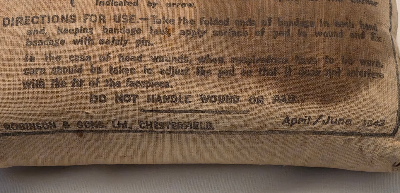 WW2 British shell dressing, RAF issue