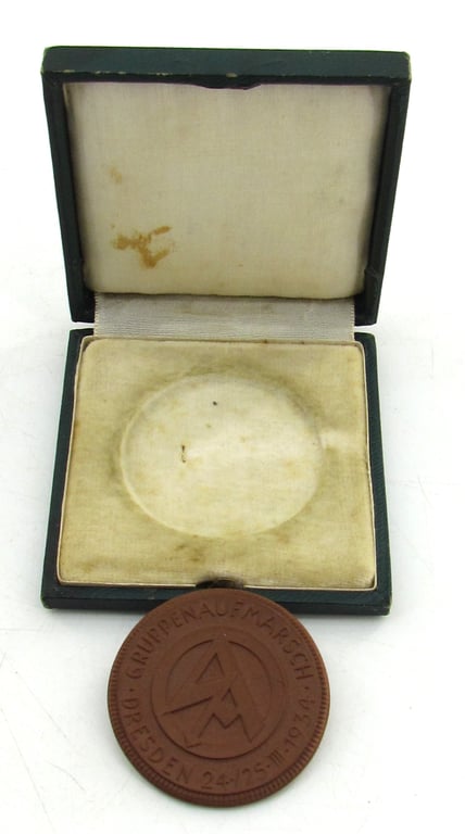 SA Gruppenaufmarsch Dresden 1934 table medal in case