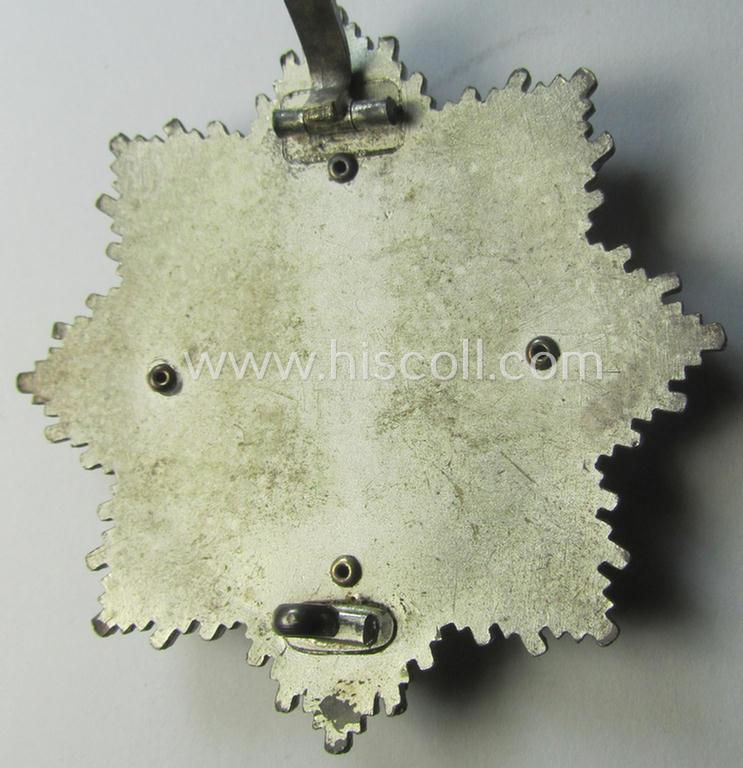 Stunning, maker- (ie. '20'-marked-) example of WH (Heeres, LW etc.) 'Deutsches Kreuz im Gold' (or DKiG) being a (regular- ie. 'light-weight') piece that was produced by the: 'C.F. Zimmermann'-company and that comes stored in its period etui