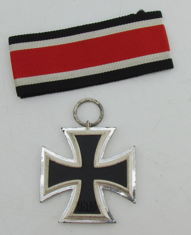 Iron Cross 2nd Class 1939 (Eisernes Kreuz 2. Klasse) – Maker 13 Gustav Brehmer