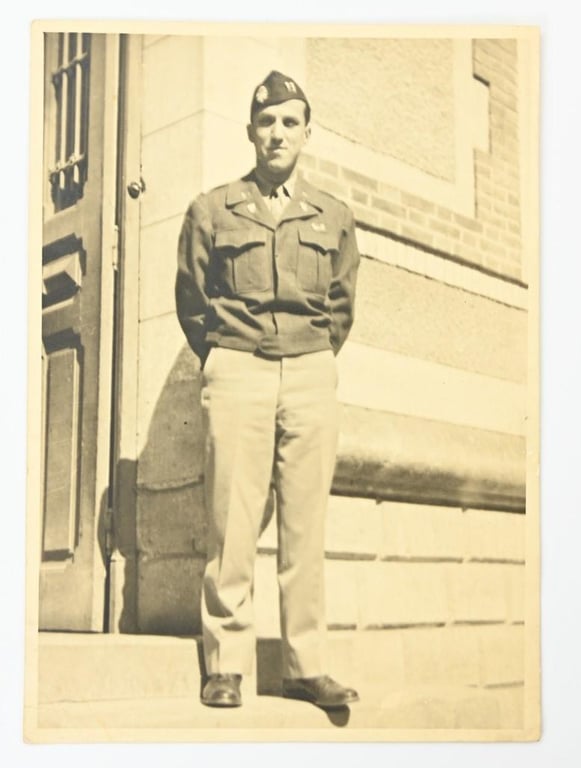 US WW2 13th/82nd Airborne Division Grouping 'Captain Bernard M. Goldman'