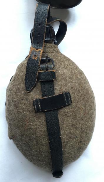 WH (Heer) Canteen and Cup 'Dutch Made'