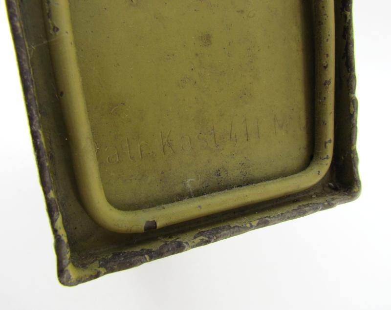 Tan Painted MG34/42 'Patronenkasten 41'