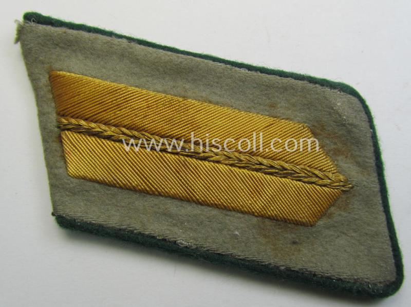 Attractive - and/or fully matching! - pair of WH (Heeres) officers'-type collar-tab as was intended for usage by an: 'Offizier u. Beamter a. K. des höheren Dienstes'