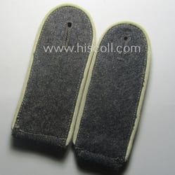 Pair of WH (Luftwaffe) white-piped, so-called: 'Hermann Göring'-division,...