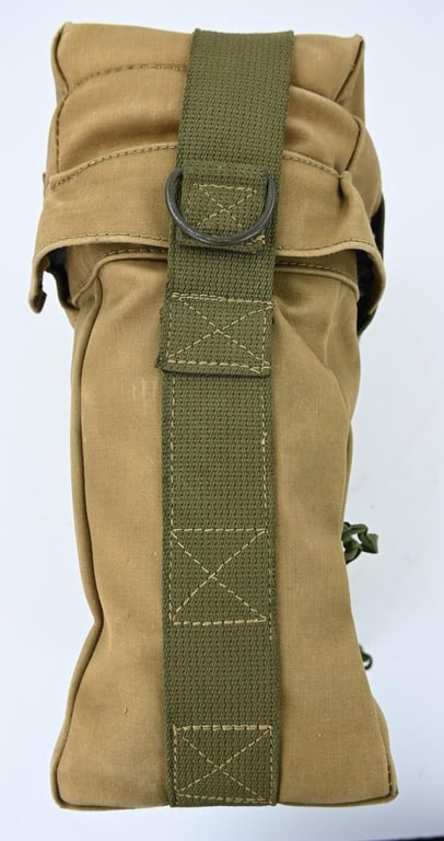 US WW2  Airborne PPN-2 Pathfinder Beacon in Carrying Bag
