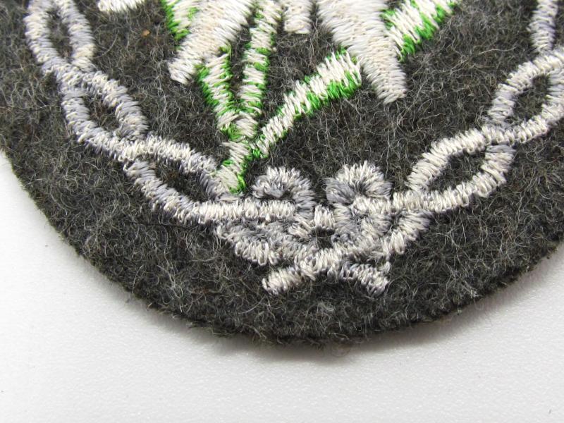 Wehrmacht Gebirgsjäger Edelweiss sleeve badge