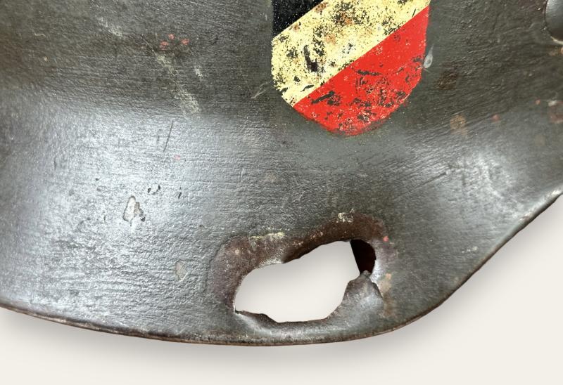 WH M35 Double Decal Battle Damage