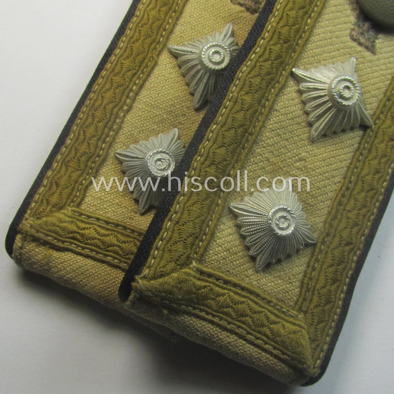 Fully matching - and most certainly very rarely encountered! - pair of WH (Heeres) NCO-type, 'tropical'-pattern shoulderstraps as was intended for an: 'Oberfeldwebel der Pionier-Trpn.'