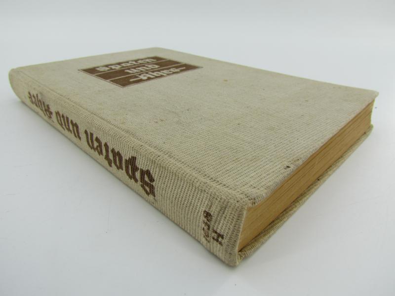 Book : Spaten und Ähre (1937)