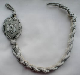 A Heer Marksmanship Lanyard Grade 1 (Heer Schützenschnur)...