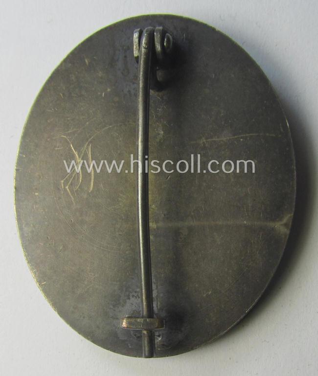 'Verwundeten-Abzeichen in Silber' (being a non-marked- and typical 'Buntmetall'-based example)