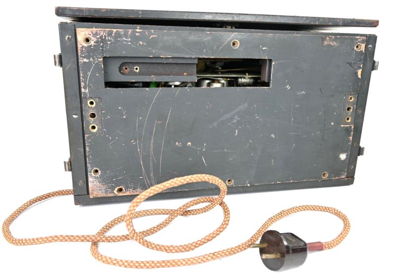 German WH Philips 156 UBV Broadcast Receiver