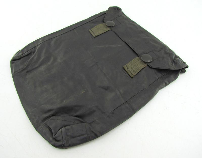 WH/SS Rubberized Gasplane ( Gascape ) Pouch ( 1941 )