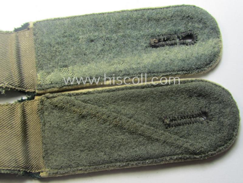 Moderately used- and/or worn - and fully matching and rarely encountered! - pair of WH (Heeres), early-war-period (ie. 'M36 o. M40'-pattern styled-) EM-type shoulderstraps as intended for a: 'Soldat eines Inf.-Rgts. der “Grossdeutschland”-Div.'