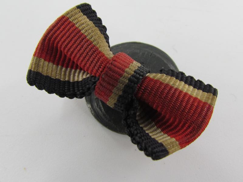 German Ribbon Bar , Button Variant