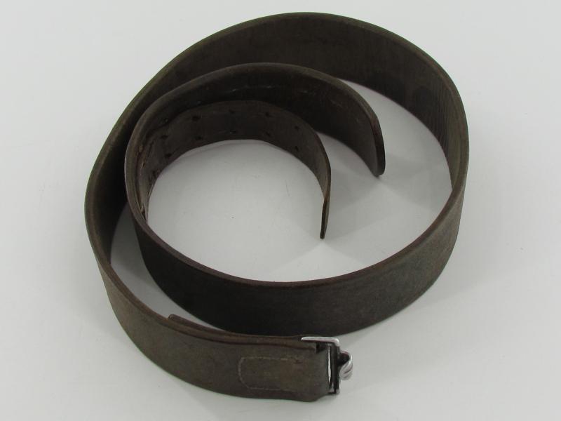 Early Wehrmacht leather equipment belt with aluminum hook (AG)