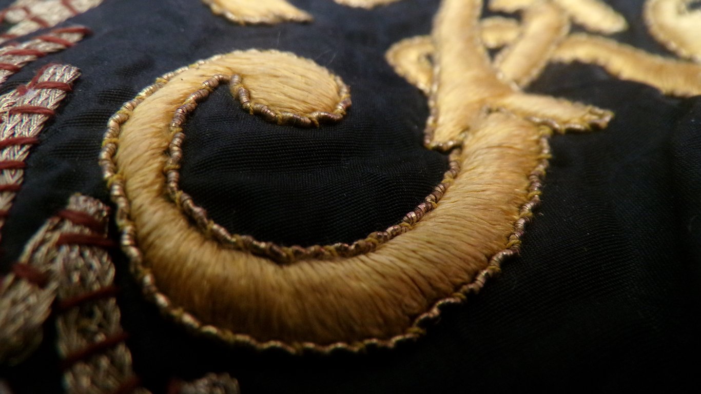 Imperial Prussian Silk Fahne Gold Bullion 1872