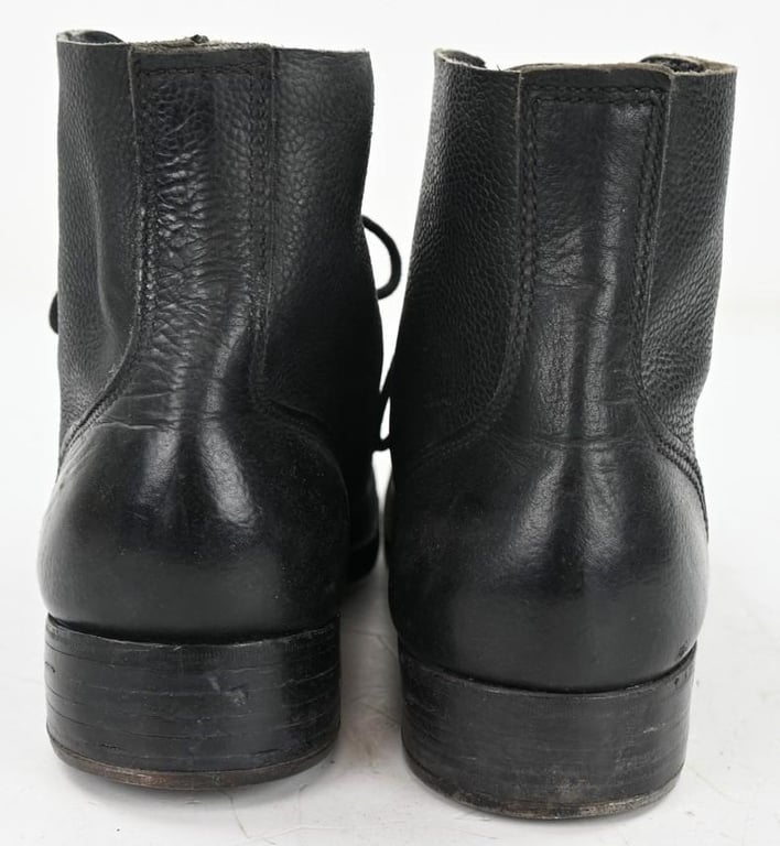 British WW2 Ammo Boots 1945
