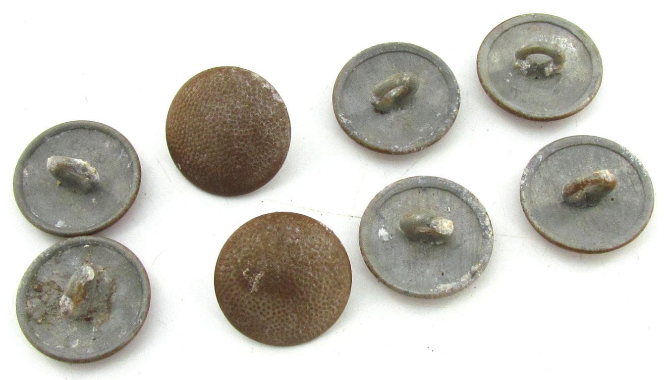 8x Wehrmacht 18 mm Tropical Uniform Buttons
