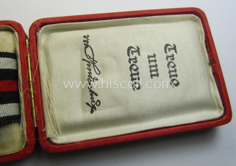 Attractive, (post) WWI-period: 'Frontkämpferkreuz 1914-18 mit Schwertern' (ie.: 'Kriegsteilnehmerkreuz 1914-18 mit Schwertern') being a maker- (ie. 'G 11'-) marked example that came stored in its truly luxuriously-styled, bright-red-coloured et...