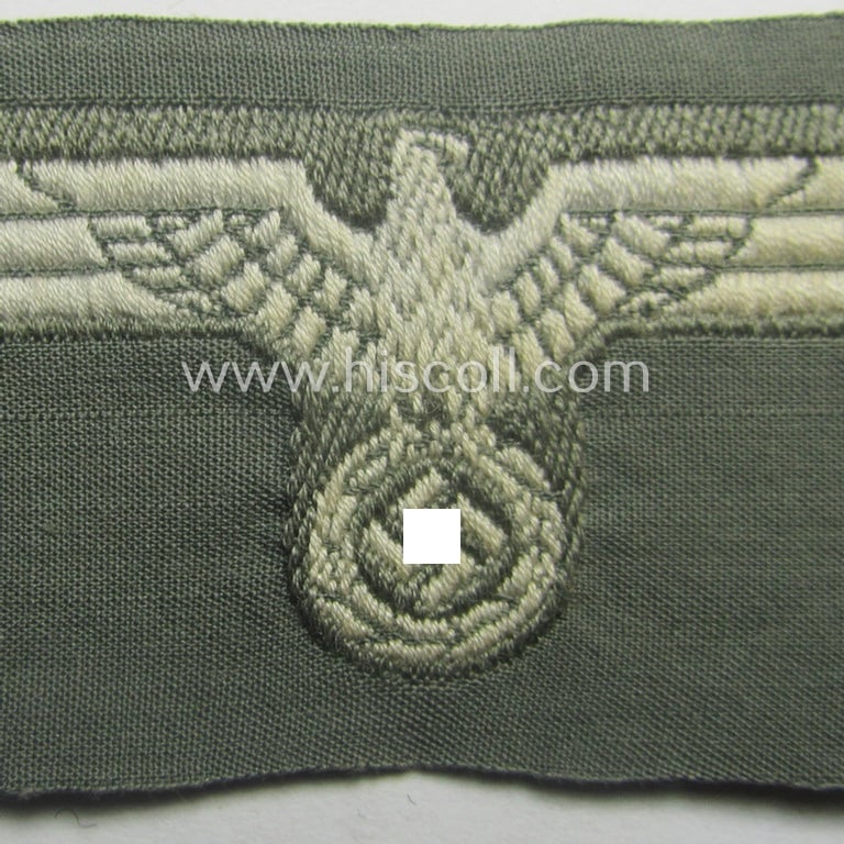 Early-period, WH (Heeres) white-coloured side-cap-eagle (ie. 'Schiffchenadler für Manns. u. Uffz. des Heeres')